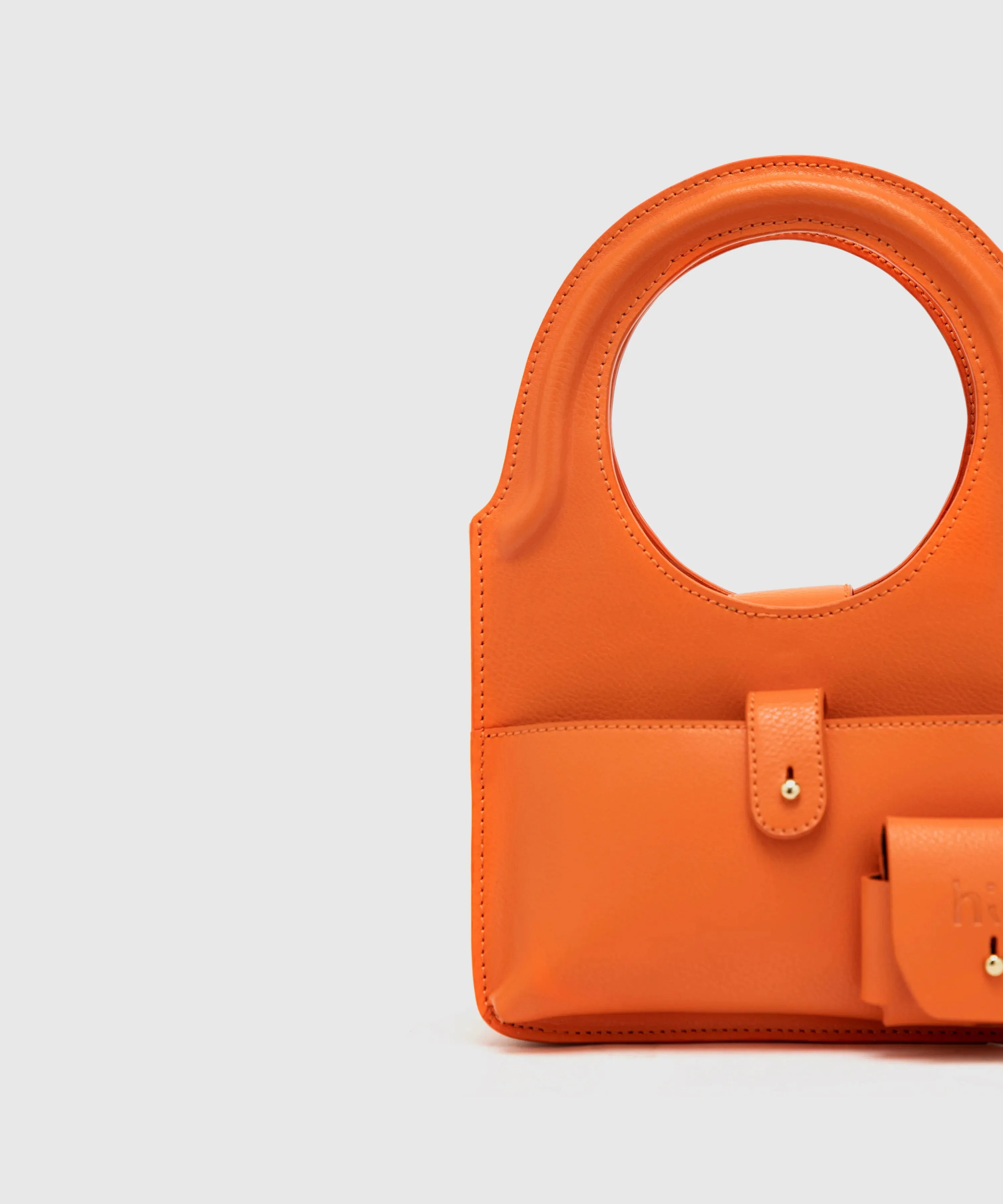 Alaya Crossbody